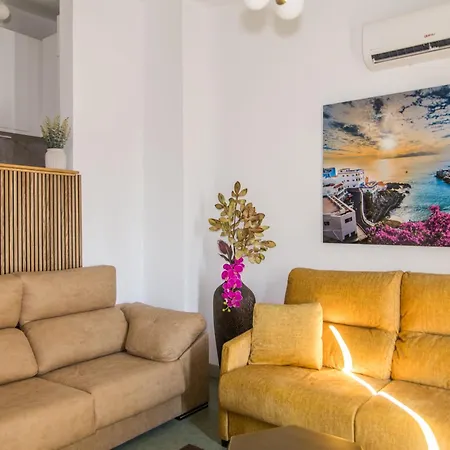 Infinity Ocean View Apartment