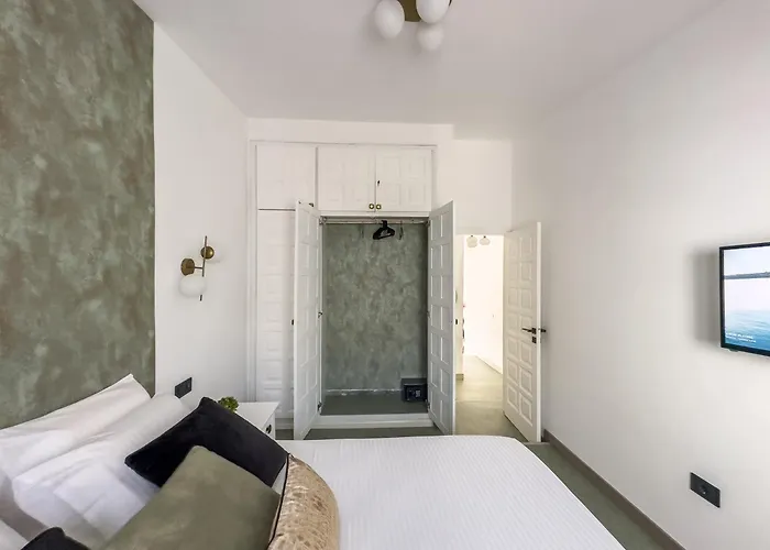 Infinity Ocean View Daire *