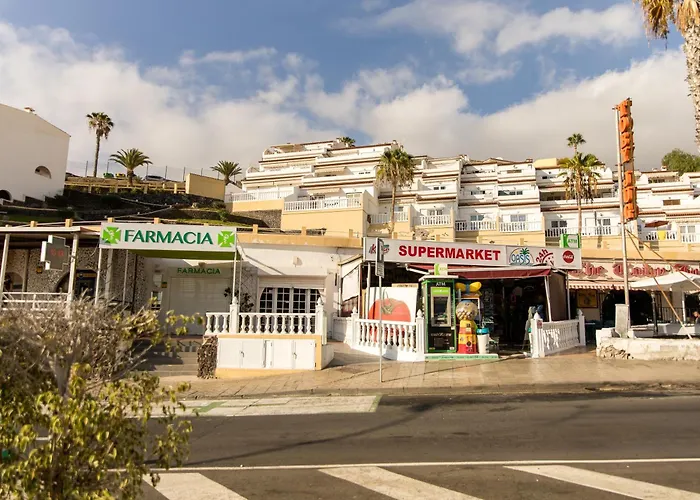 Infinity Ocean View アデヘ